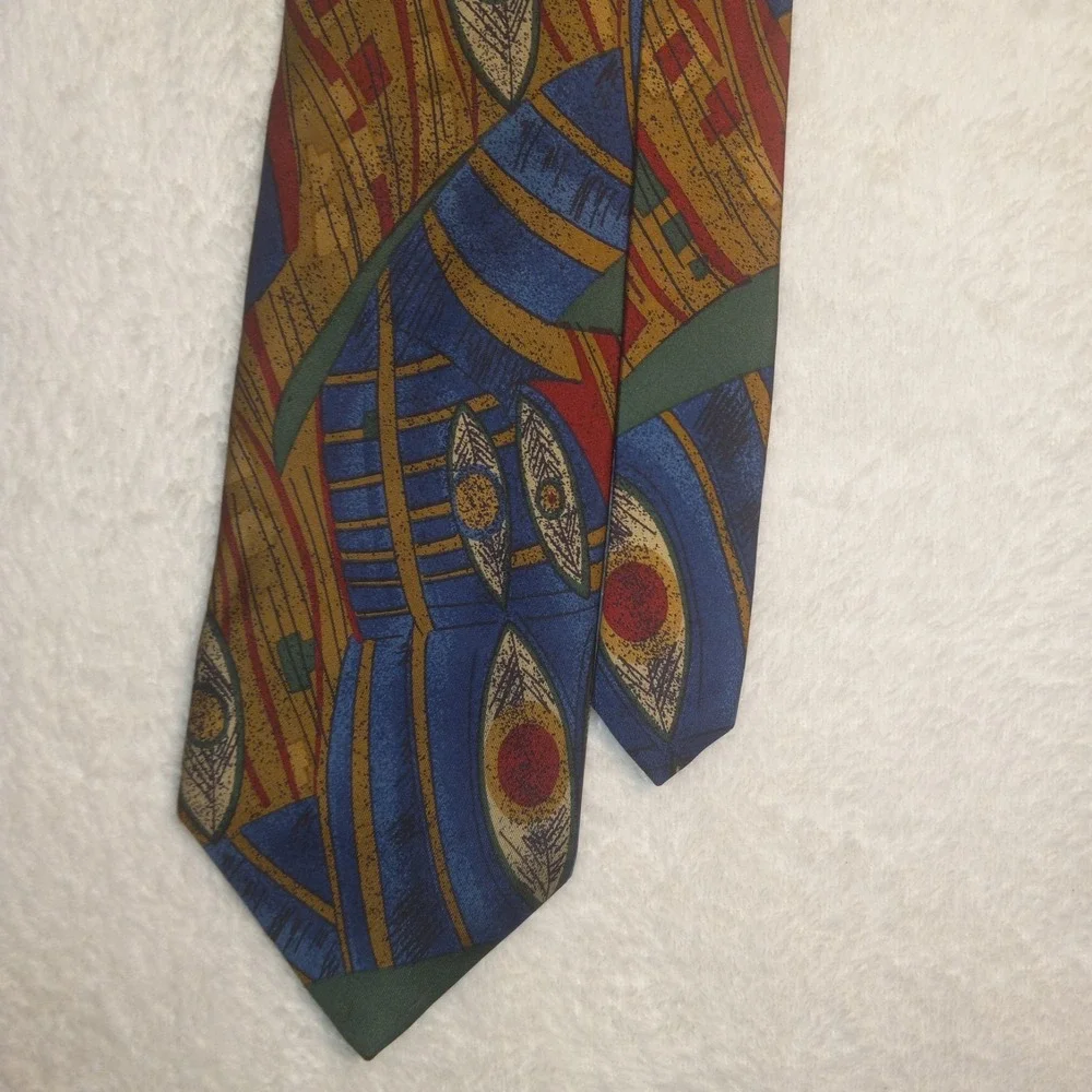 STUARDS MENS TIE AT LA COSTA SO. COAST PLAZA FASHION VALLEY TIE SILK FROM ITALY